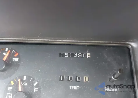 1994 Oldsmobile Cutlass Supreme S из США, поврежденный, VIN 1G3WH55M0RD381995